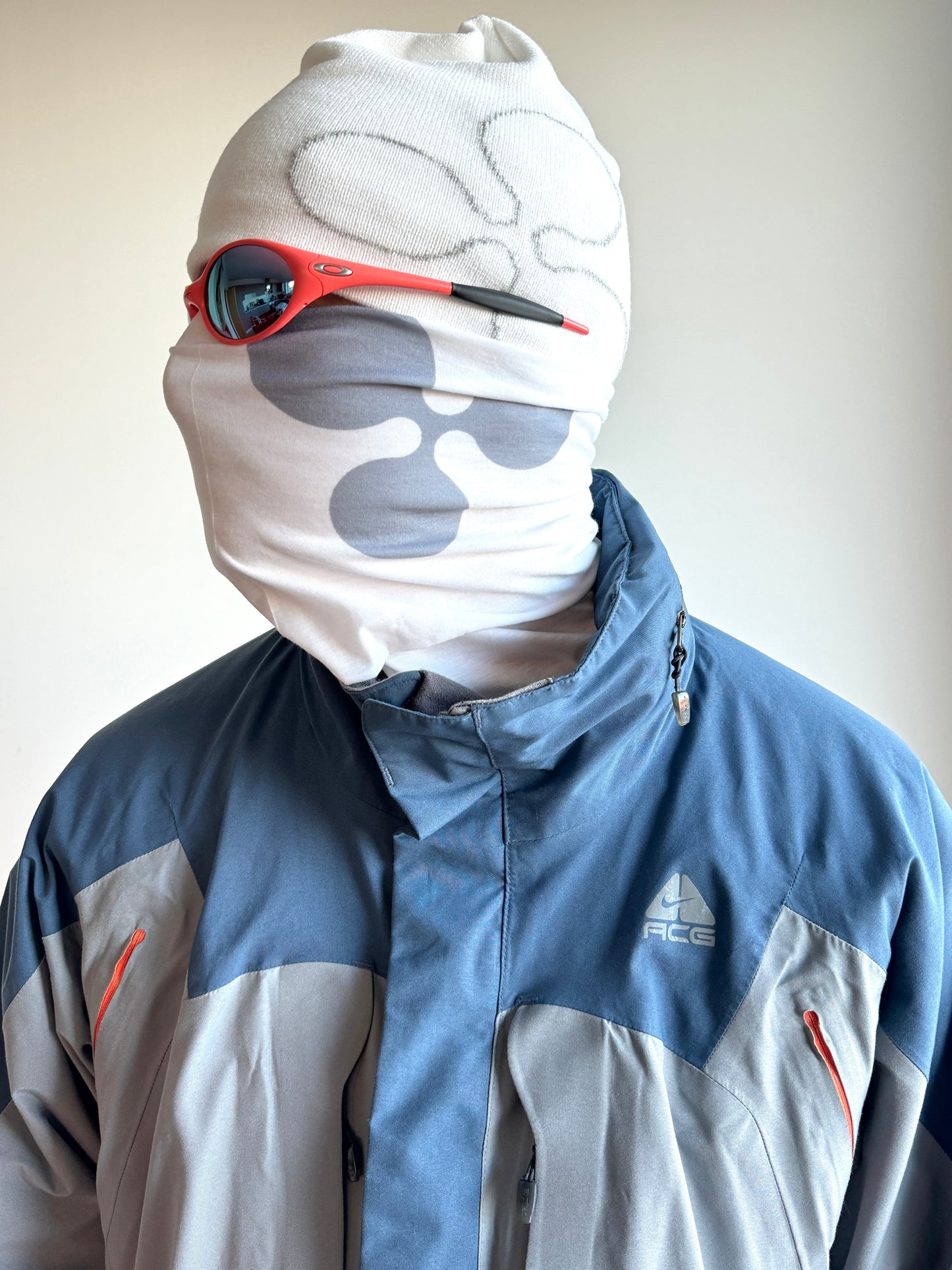 Frogisalien ‘Molecule’ Hat & Neck Gaiter