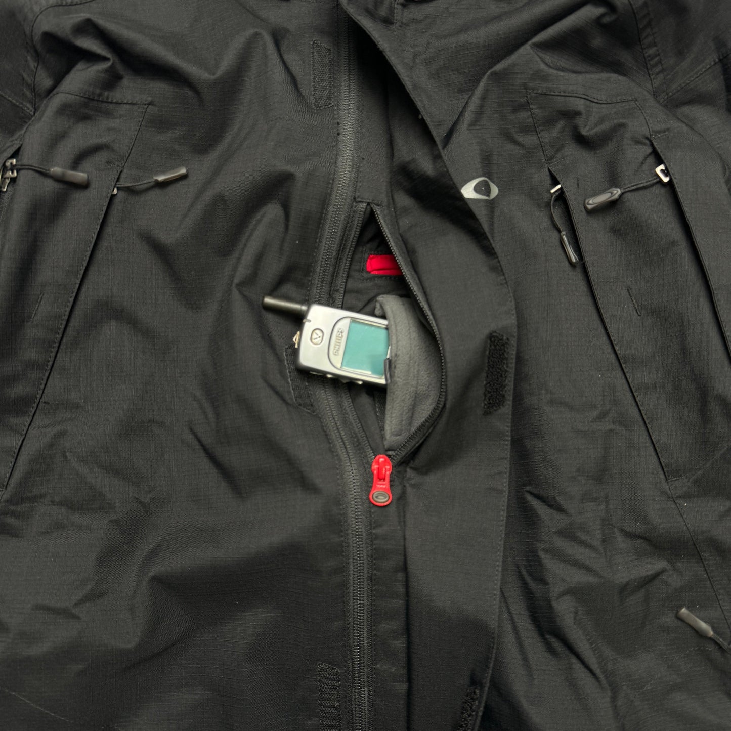 Oakley Magnetic Hood Ski Jacket 2008