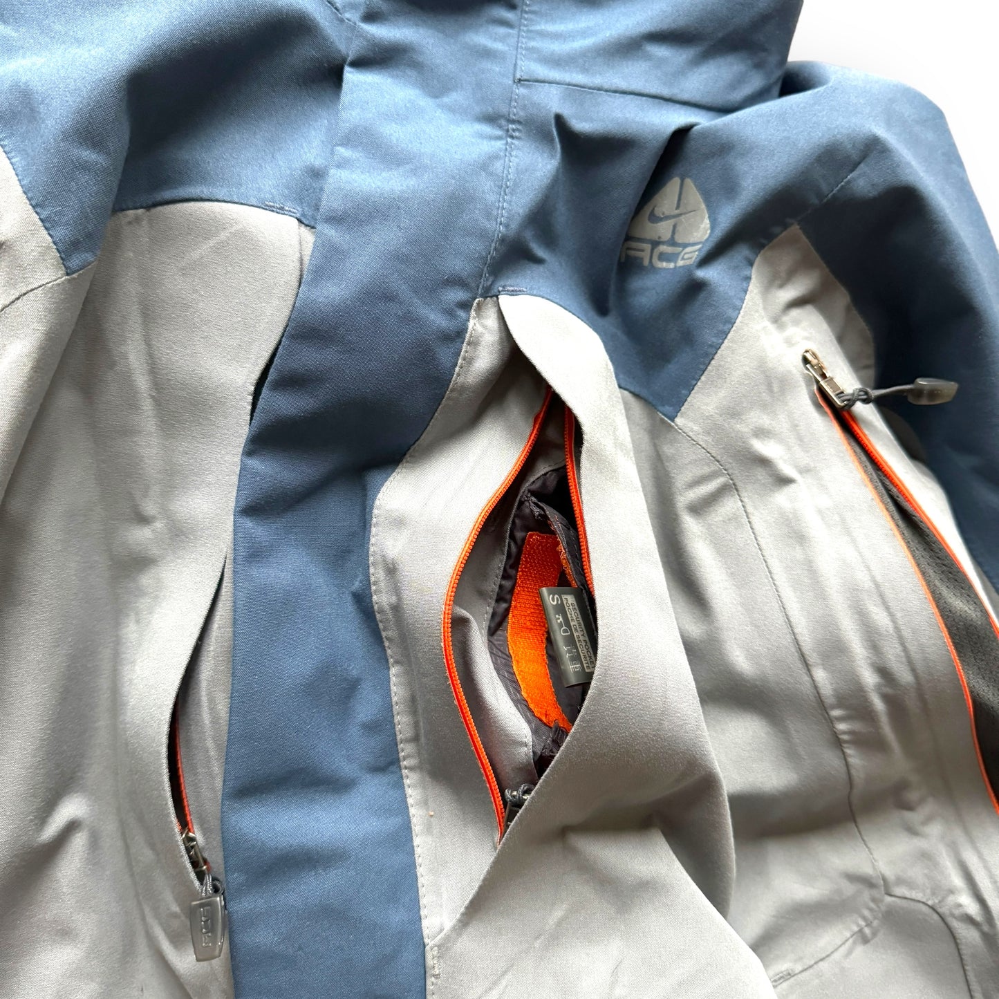 Nike ACG Gore-Tex Padded Ski Jacket
