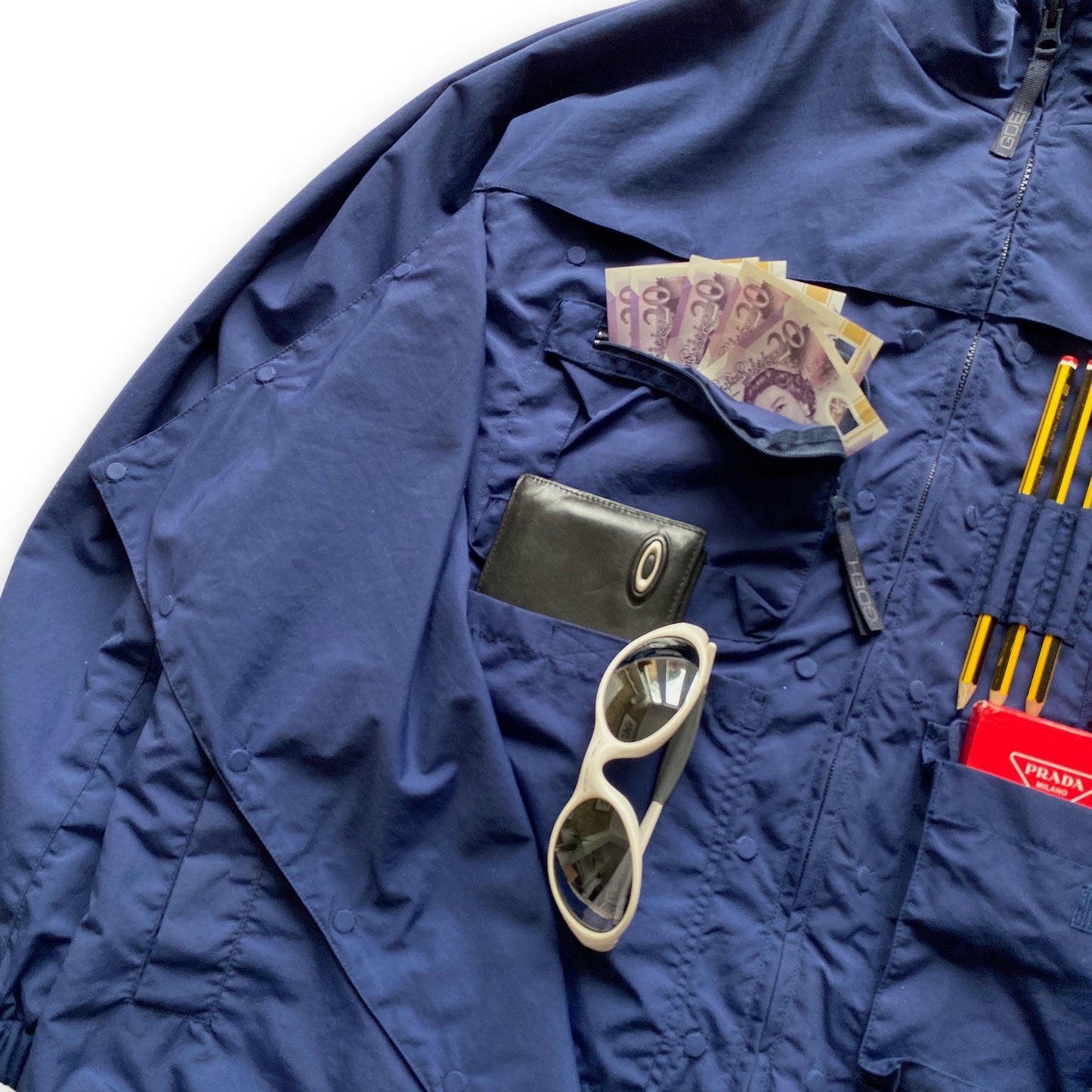 GOODENOUGH (GDEH) Magnetic Stealth Jacket