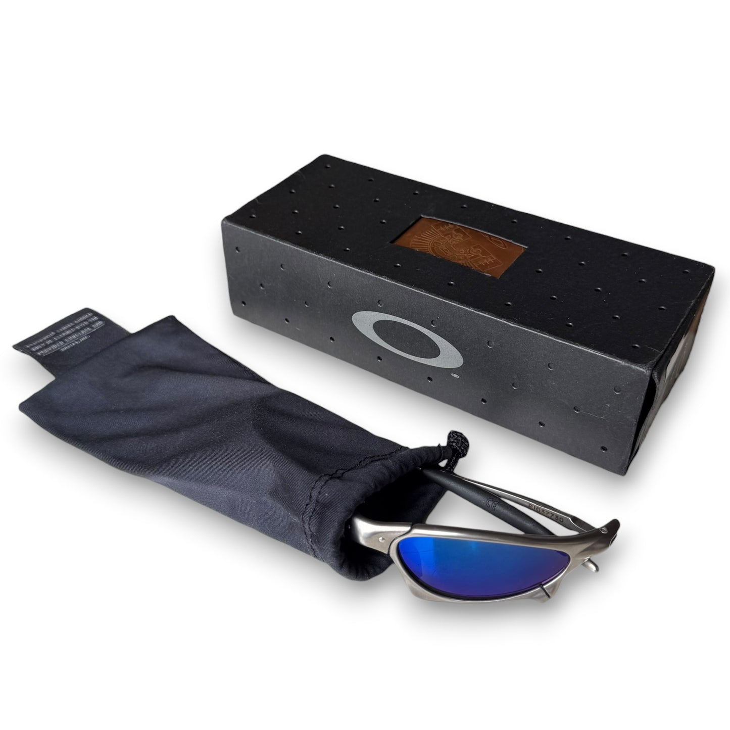 Oakley X-Metal Penny Titanium/Ice - Box & Coin