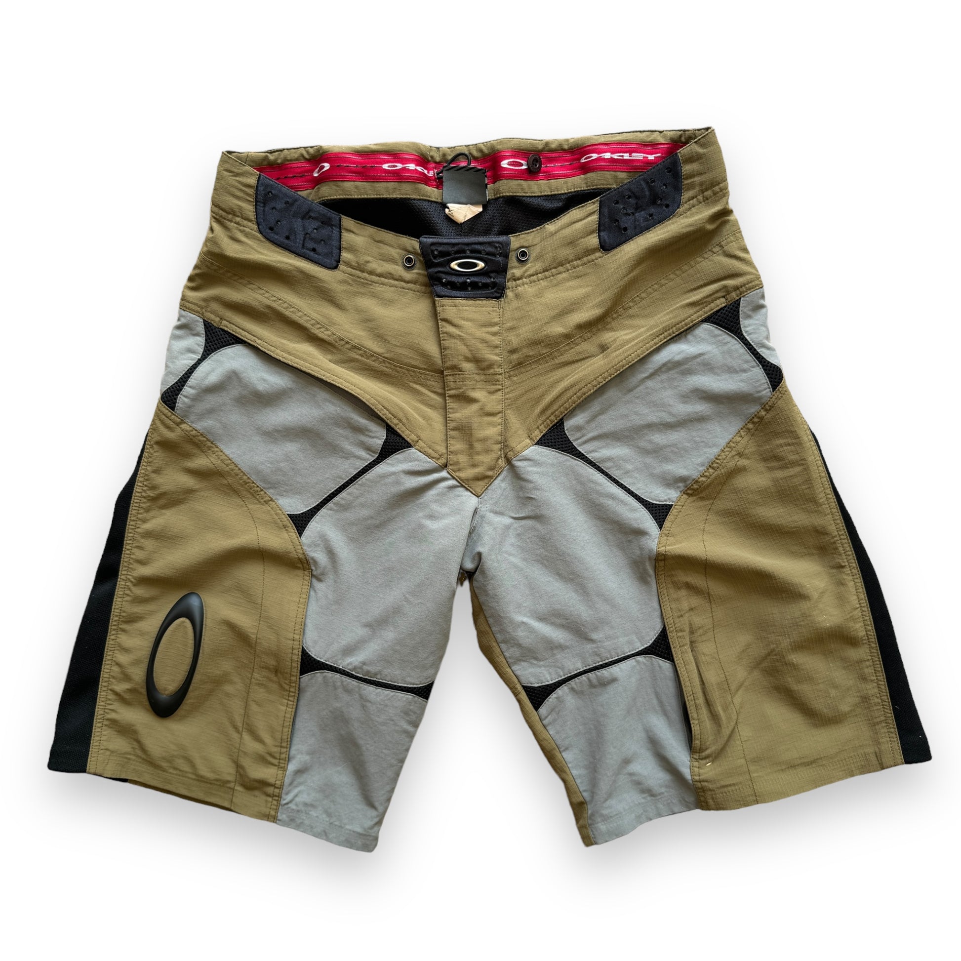 Oakley MTB Panelled Shorts – 300700