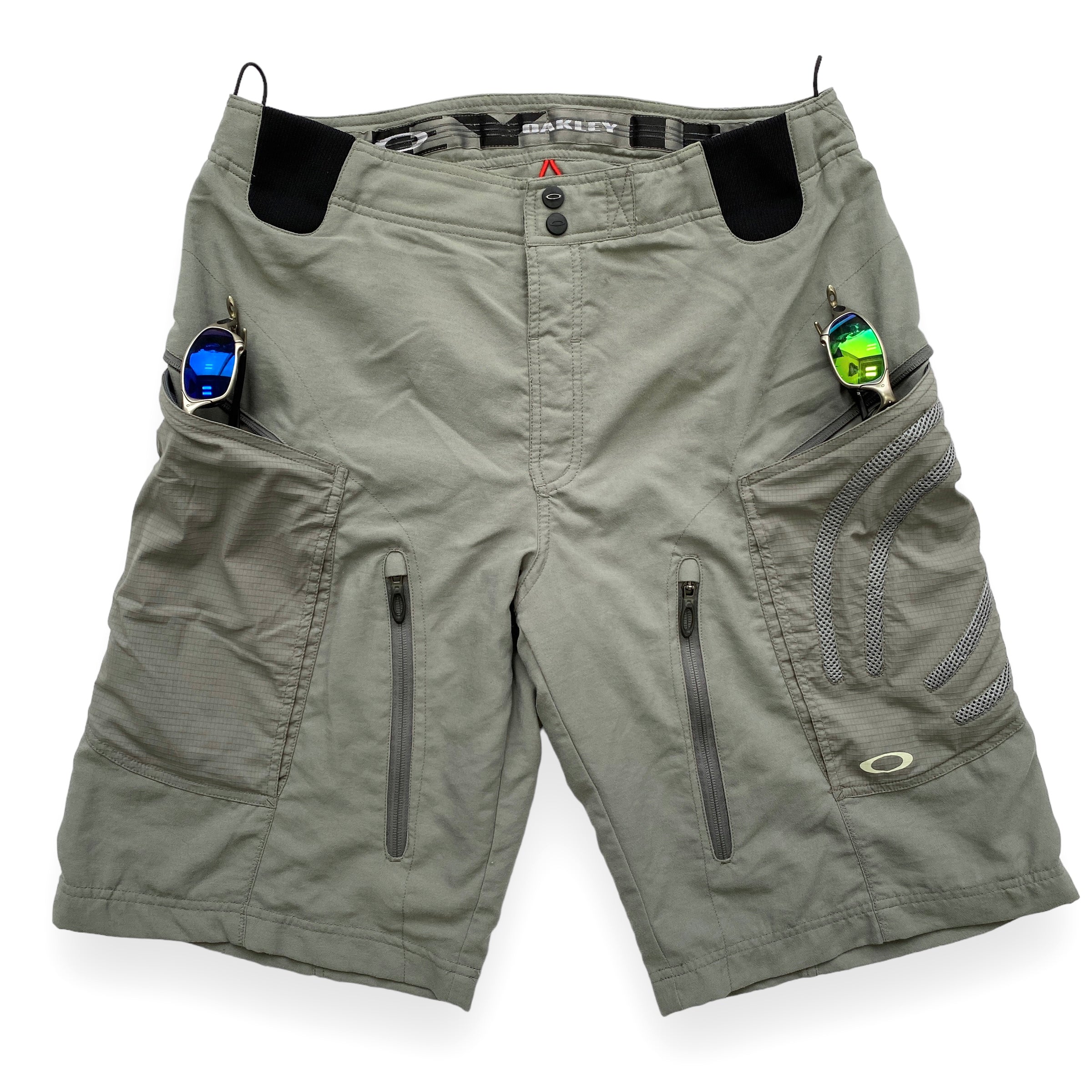 Oakley deals bike shorts